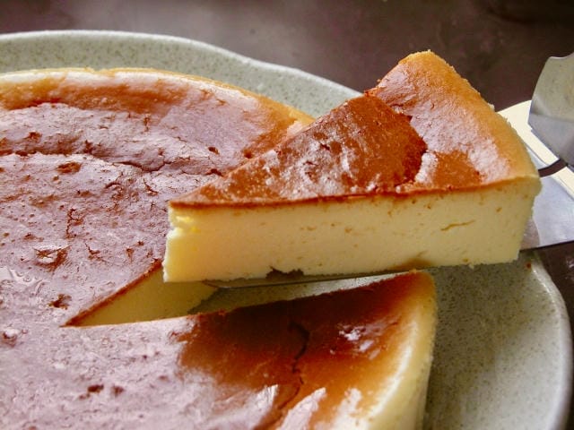 バレンタインに贈るチーズケーキは日持ちする？日数の目安と保存方法